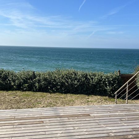 Villa Le Bruit Des Vagues Les Pieux Exterior foto